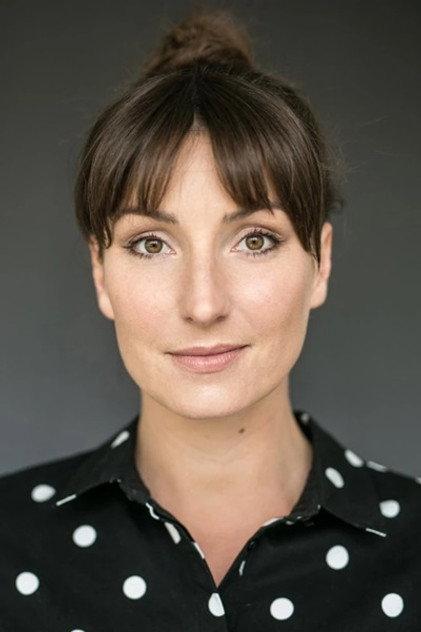 Izabela Warykiewicz - Actor Profile Photo