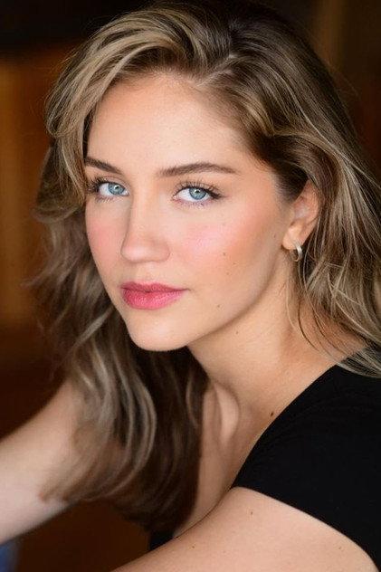 Sabrina Larsen - Actor Profile Photo