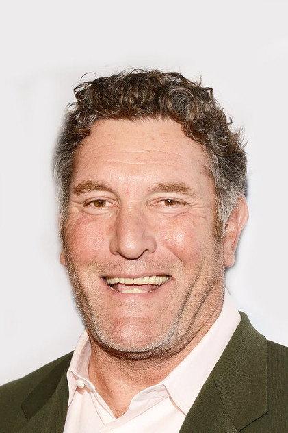 Daniel Riordan - Actor Profile Photo