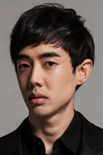 Lee Kang-wook - Actor Profile Photo