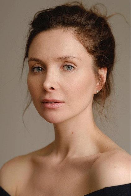 Elena Radevich - Actor Profile Photo