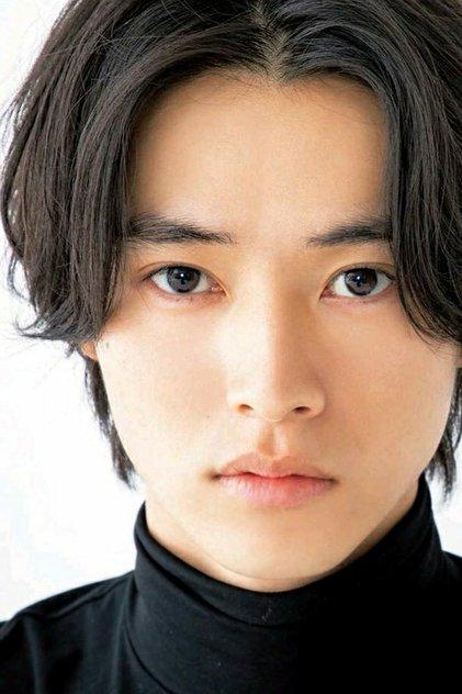 Kento Yamazaki - Actor Profile Photo