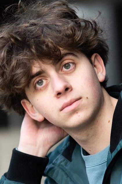Simone Costa - Actor Profile Photo