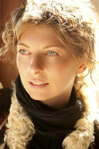 Isabella Vosmikova - Actor Profile Photo