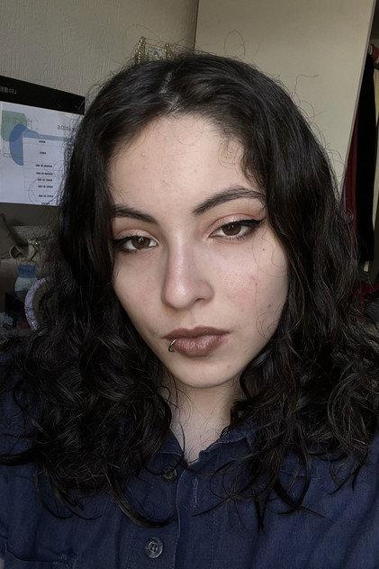 Amanda Amabile - Actor Profile Photo