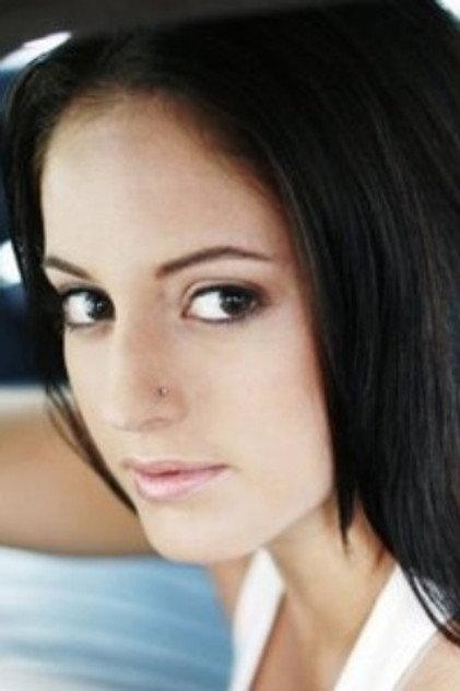 Raquel Riskin - Actor Profile Photo