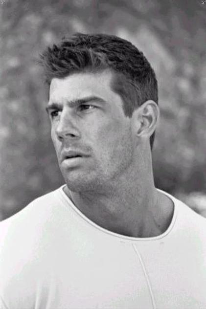Zeb Atlas - Actor Profile Photo