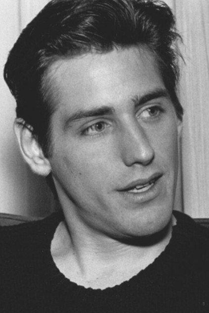 Chris Nash - Actor Profile Photo