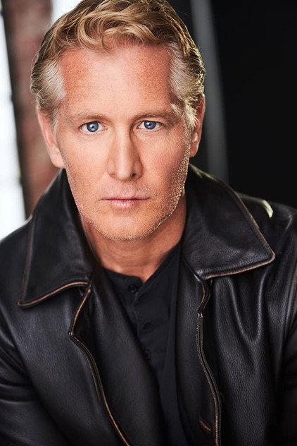 Stephen O'Mahoney - Actor Profile Photo