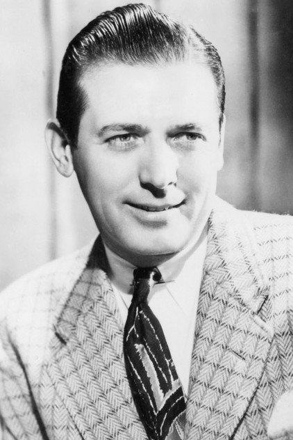 Robert Shayne - Actor Profile Photo