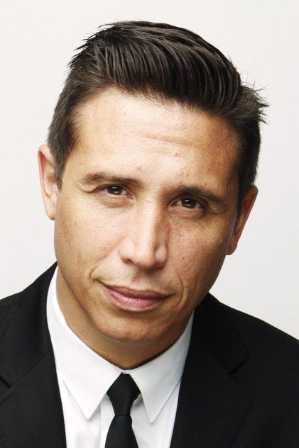 Erik Palladino - Actor Profile Photo