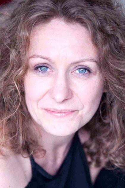 Anne-Dorothée Lebard - Actor Profile Photo