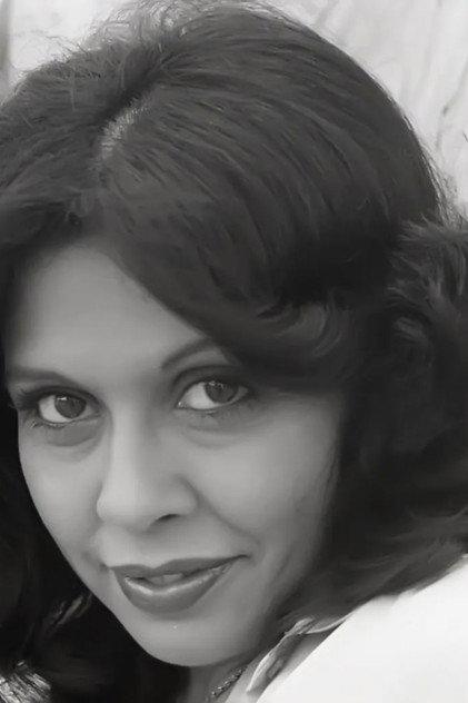 Geula Nuni - Actor Profile Photo