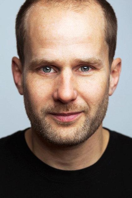 Callum Dixon - Actor Profile Photo