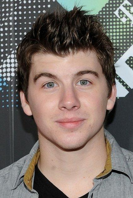 Bubba Lewis - Actor Profile Photo