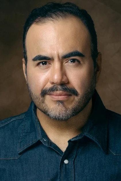 Orlando Arriaga - Actor Profile Photo