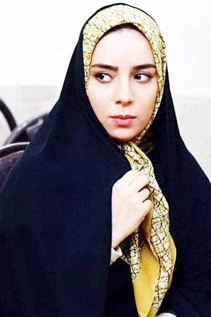 Bahar Davarzani - Actor Profile Photo