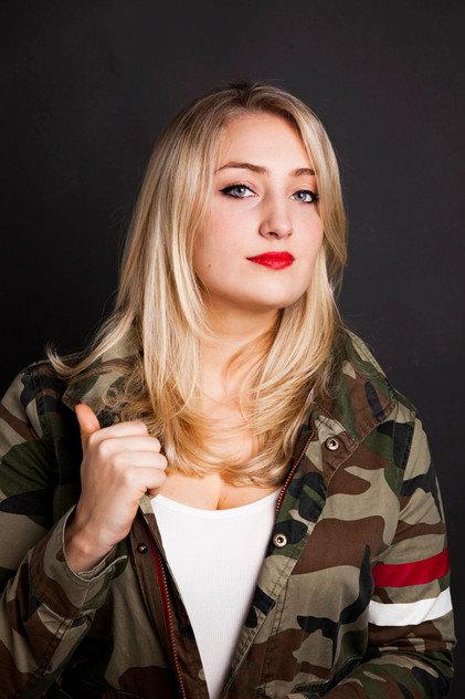 Sophie Buddle - Actor Profile Photo