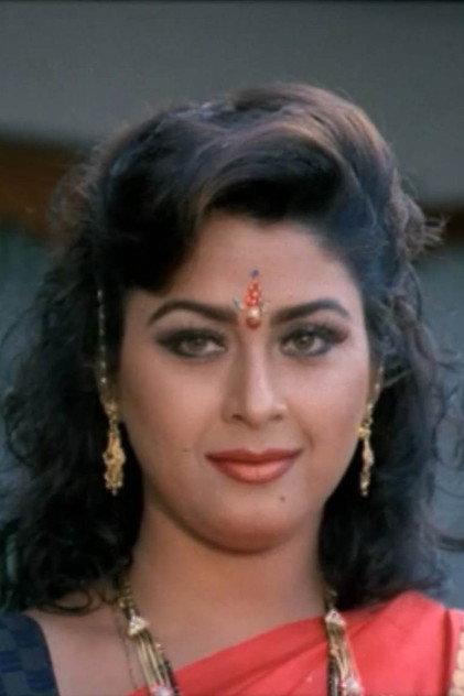 Dolly Minhas - Actor Profile Photo