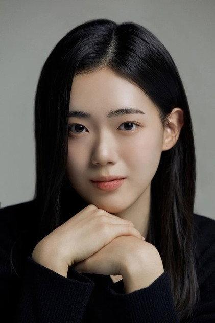 Kim Ji-woo - Actor Profile Photo