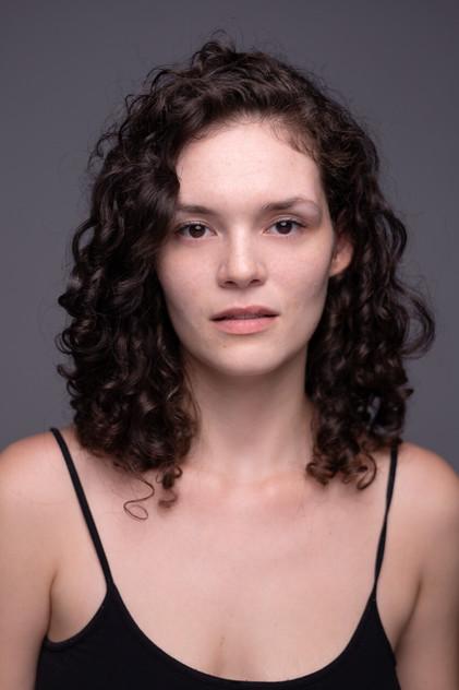 Lívia Bodstein - Actor Profile Photo