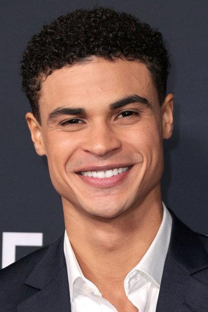 Kolton Stewart - Actor Profile Photo