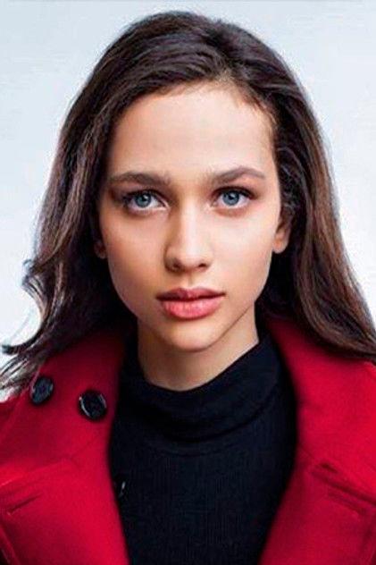 Antonia Fotaras - Actor Profile Photo