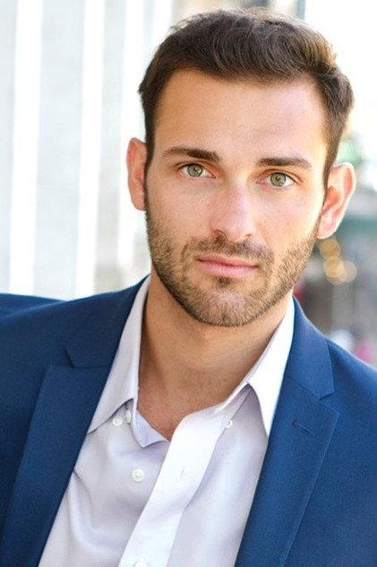 Robbie Dema - Actor Profile Photo