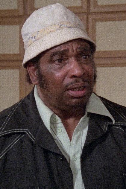 Ernest Mayhand - Actor Profile Photo