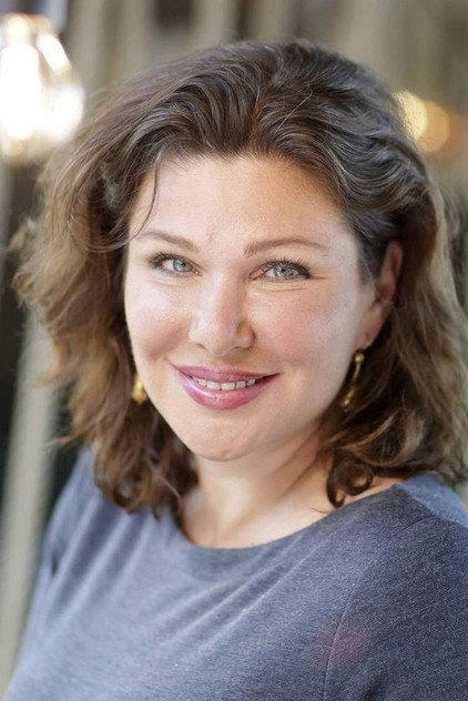 Dominika Peczynski - Actor Profile Photo