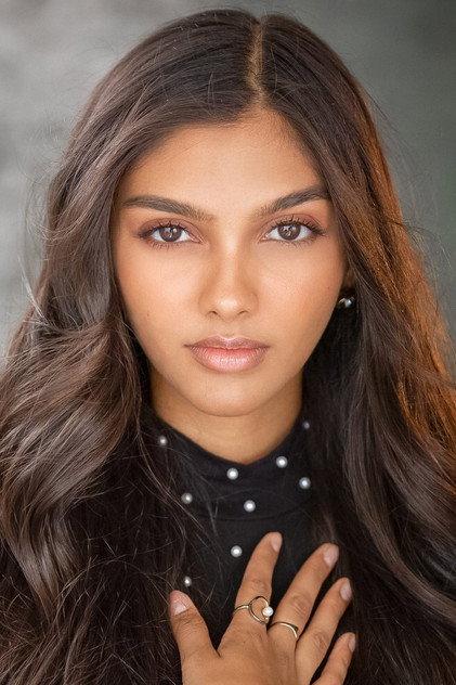 Brenna Marie Narayan - Actor Profile Photo