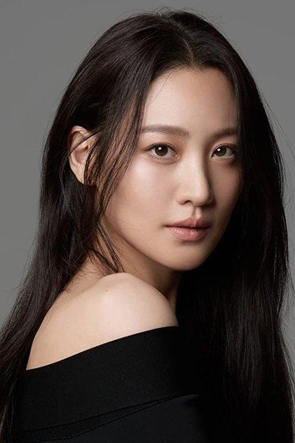 Claudia Kim - Actor Profile Photo