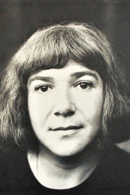 Nannie Porres - Actor Profile Photo