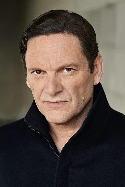 Andrew Kavadas - Actor Profile Photo