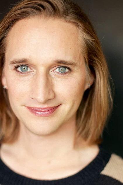 Jer Adrianne Lelliott - Actor Profile Photo