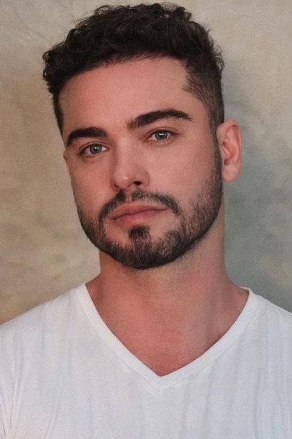 Sidney Sampaio - Actor Profile Photo