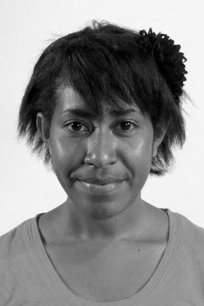 Tinzey Mau - Actor Profile Photo
