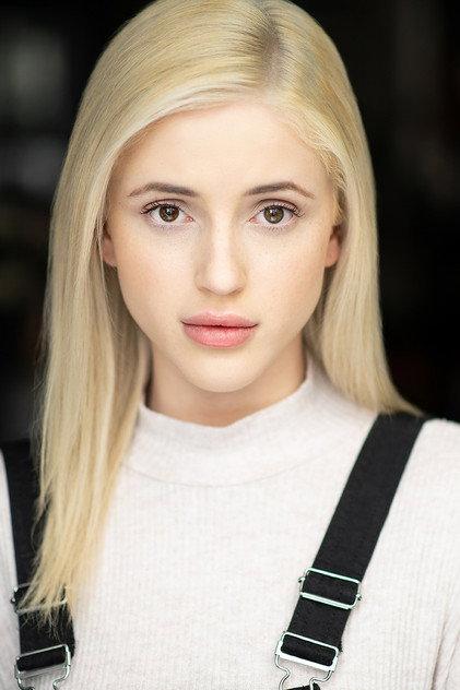 Skylar Radzion - Actor Profile Photo