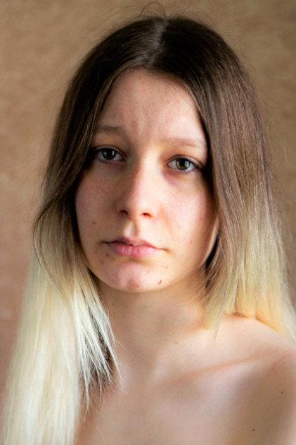 Flore Pensaert - Actor Profile Photo