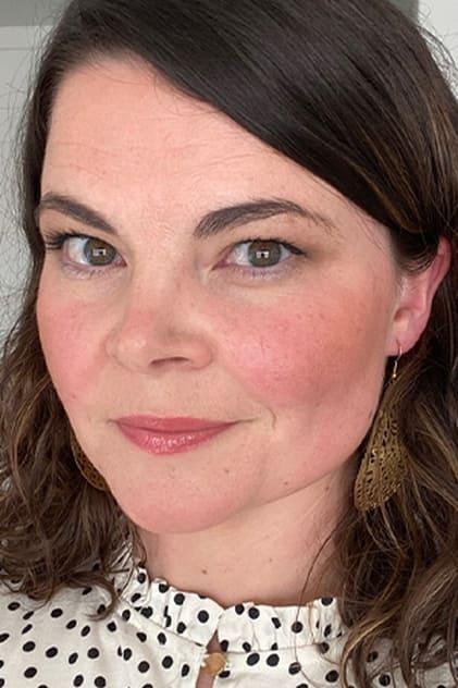 Erin Banks - Actor Profile Photo