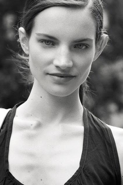 Victoire Dauxerre - Actor Profile Photo