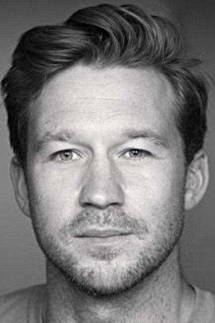 Ben Righton - Actor Profile Photo