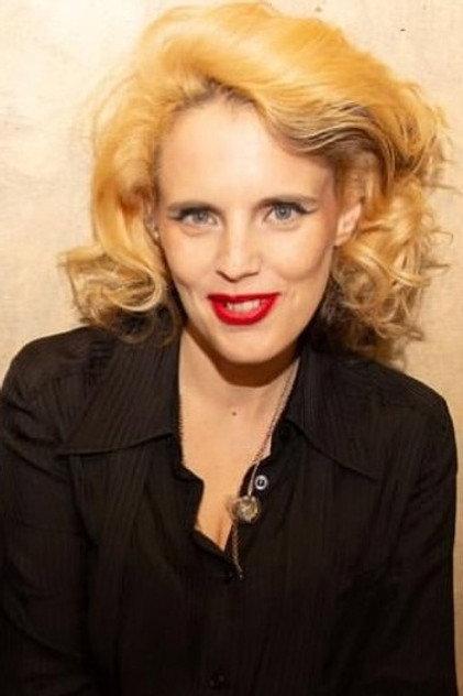Anna Calvi - Actor Profile Photo