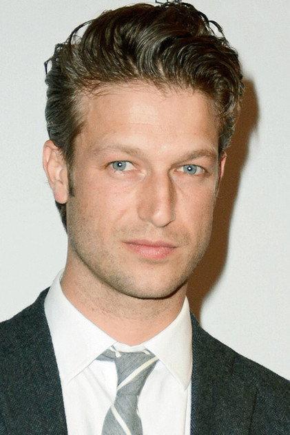 Peter Scanavino - Actor Profile Photo