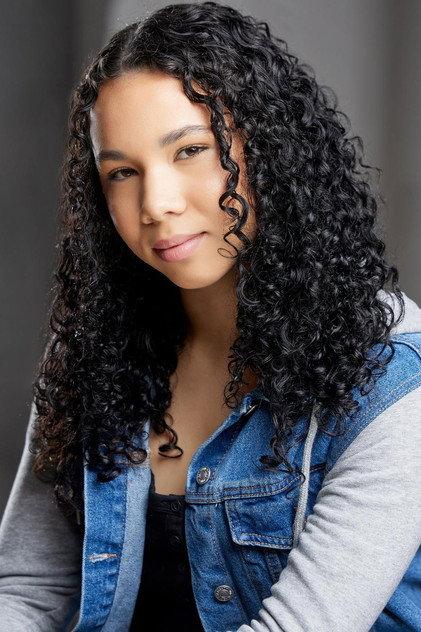 Julia Akam - Actor Profile Photo