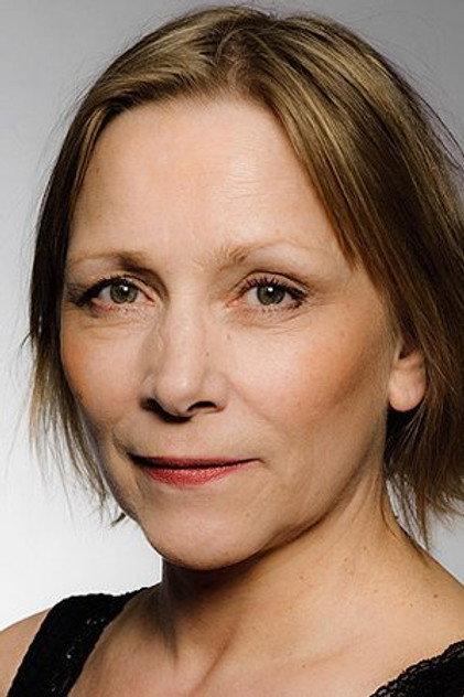 Anne Krigsvoll - Actor Profile Photo