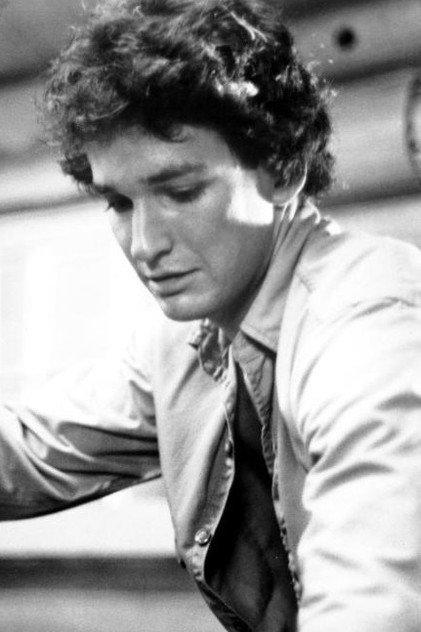 Harry Crosby - Actor Profile Photo
