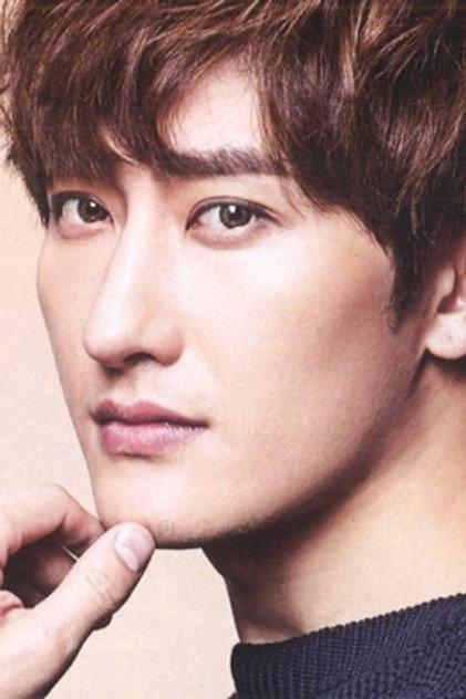 Zhou Mi - Actor Profile Photo
