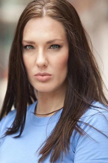Kari Nissena - Actor Profile Photo
