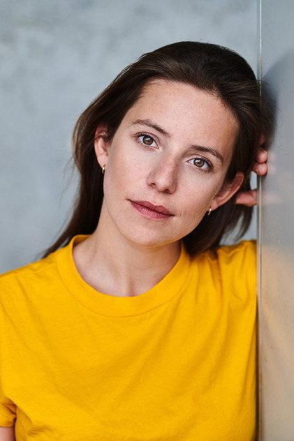 Sarah Beck - Actor Profile Photo